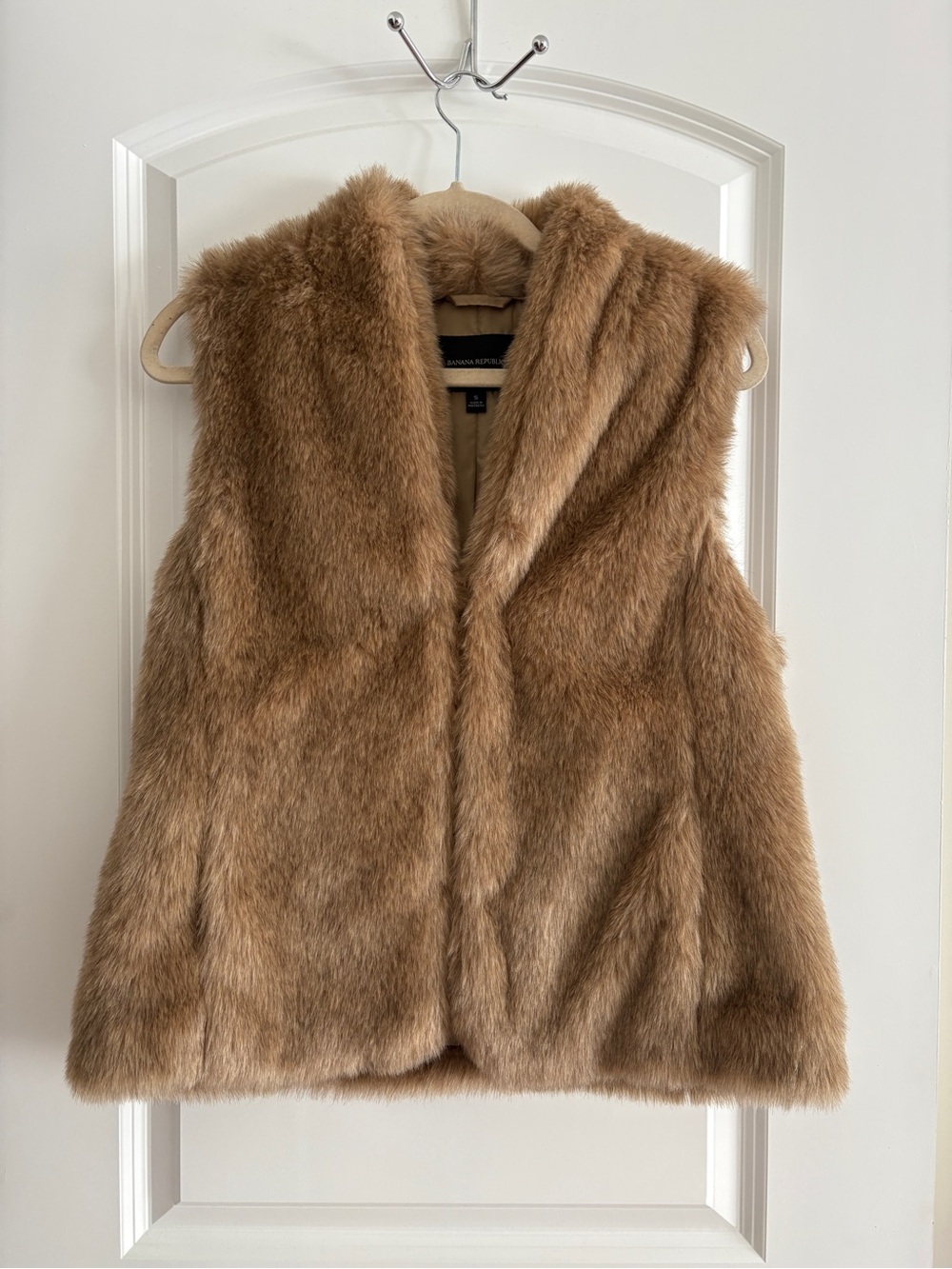 Banana Republic Faux Fur Coat in Camel-Tan